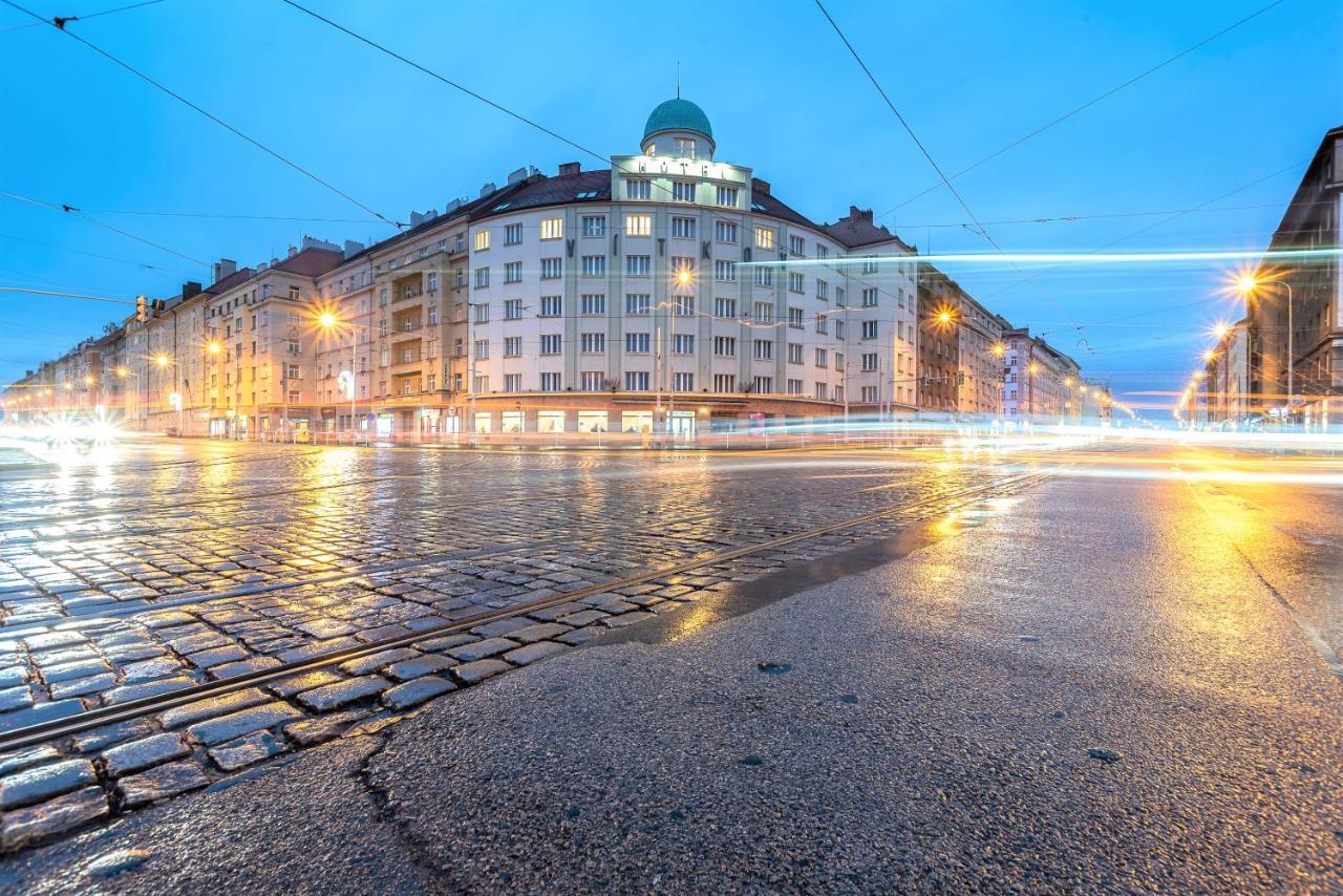 Hotel Vitkov Prag Exterior foto